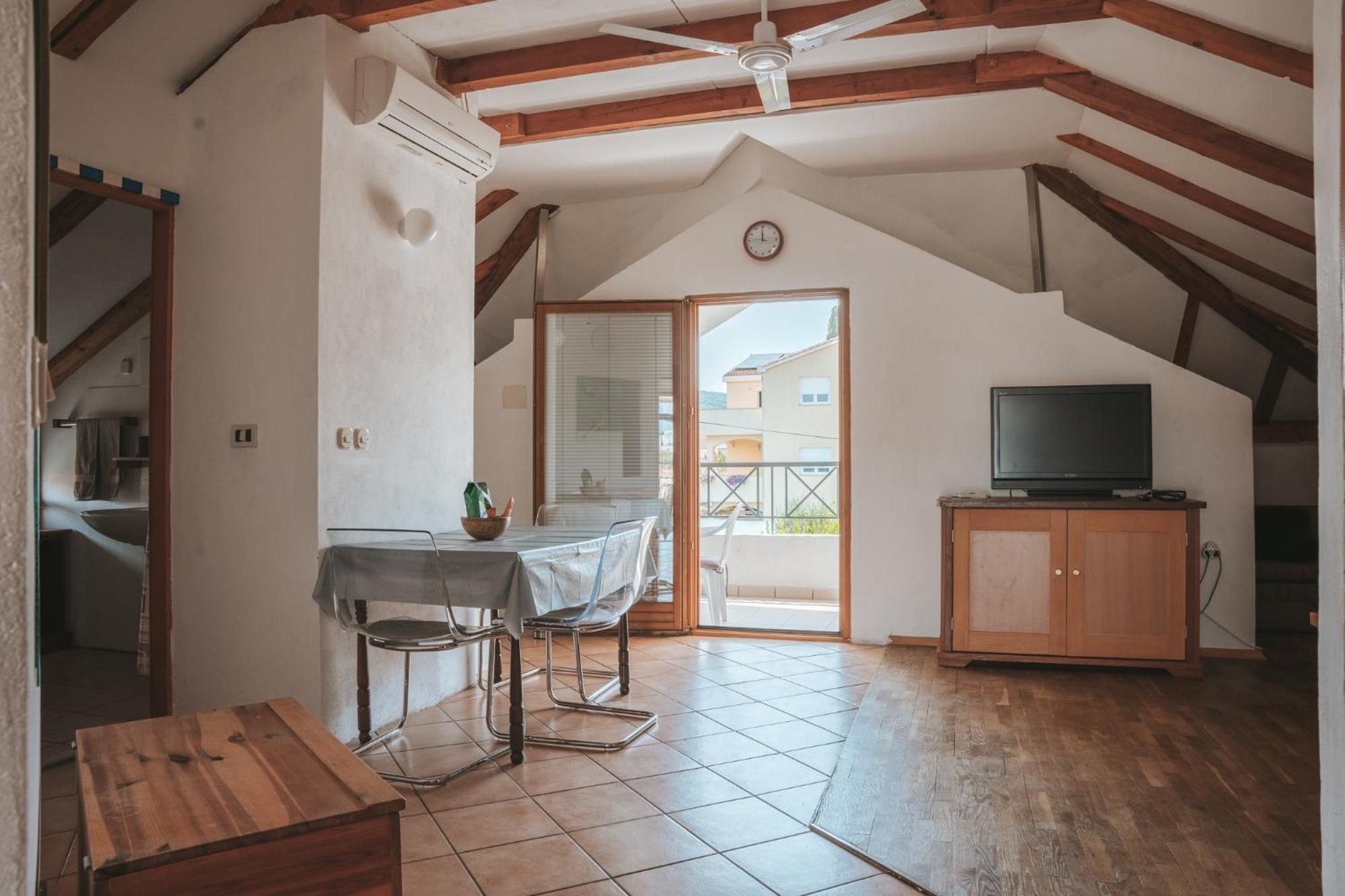 Morena Apartment Vodice Bagian luar foto